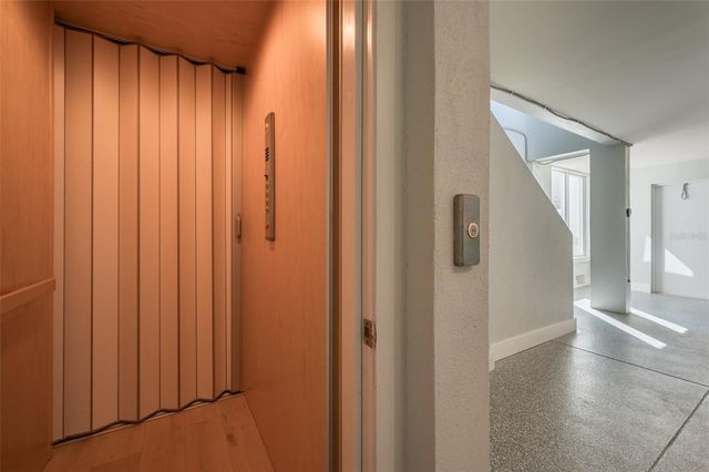 222 MORNINGSIDE DRIVE, Sarasota, FL 34236