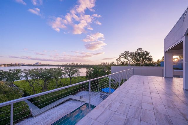 222 MORNINGSIDE DRIVE, Sarasota, FL 34236