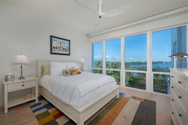 222 MORNINGSIDE DRIVE, Sarasota, FL 34236