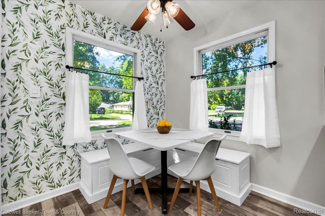 573 Parkland Boulevard, Clawson, MI 48017