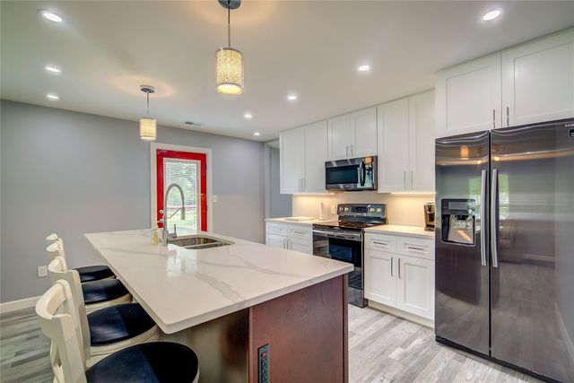 10065 Comanche, Quinlan, TX 75474