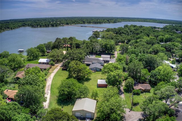 10065 Comanche, Quinlan, TX 75474