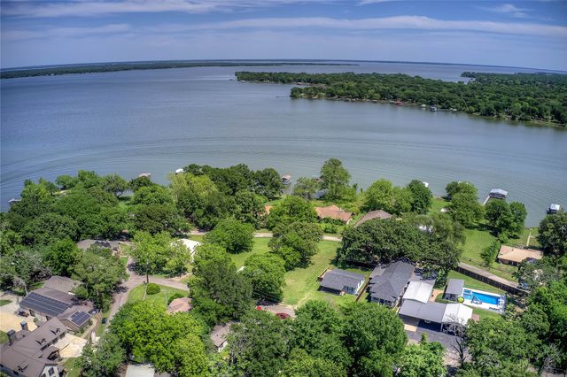 10065 Comanche, Quinlan, TX 75474