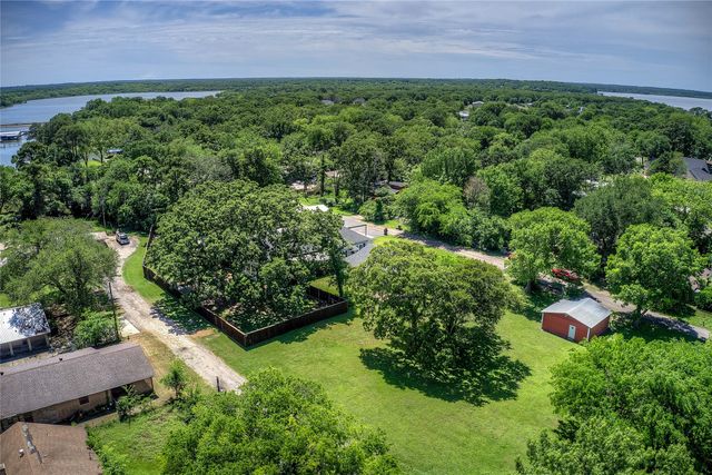 10065 Comanche, Quinlan, TX 75474