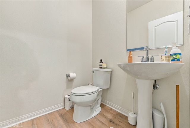 318 S Quadrilateral, Anaheim, CA 92802