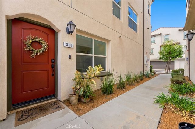 318 S Quadrilateral, Anaheim, CA 92802