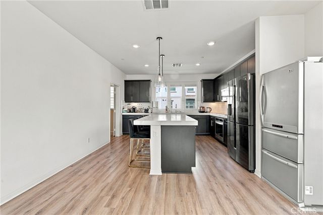 318 S Quadrilateral, Anaheim, CA 92802