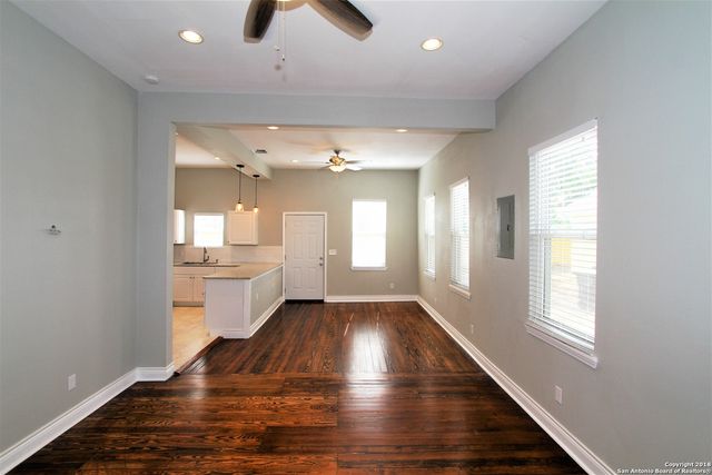 114 OLEANDER ST, San Antonio, TX 78208