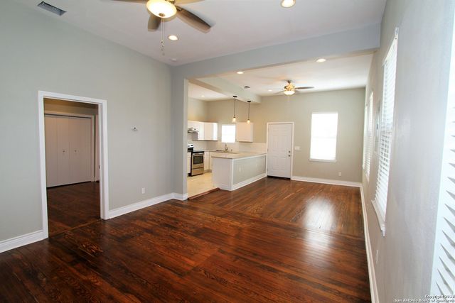 114 OLEANDER ST, San Antonio, TX 78208