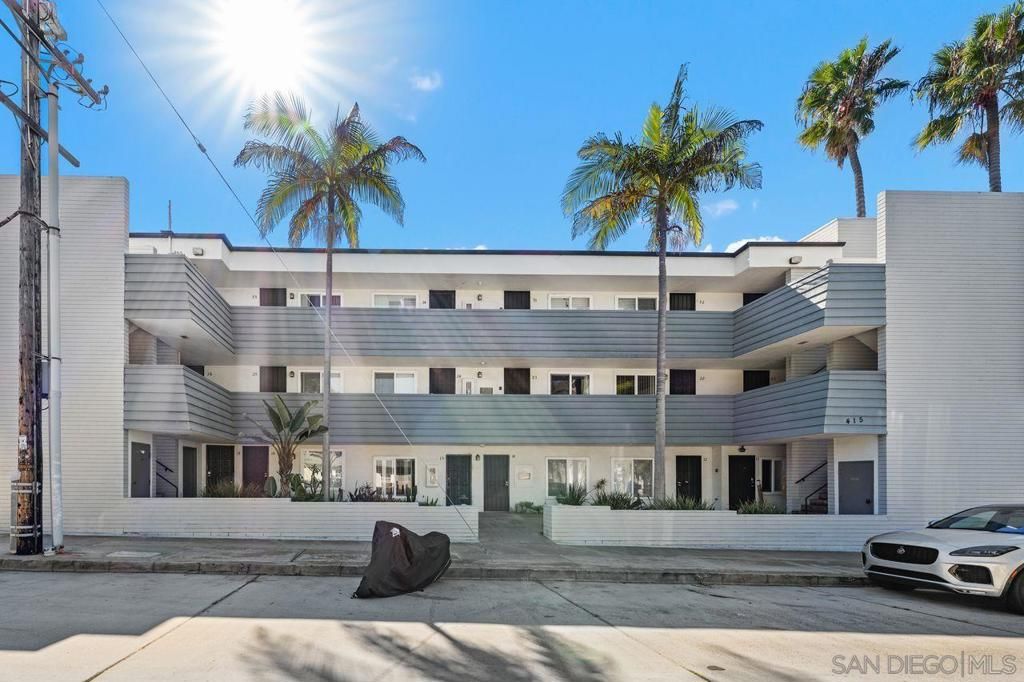 415 Gravilla Street 26, La Jolla, CA 92037