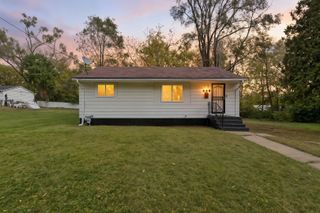 406 S Independence Avenue, Rockford, IL 61102