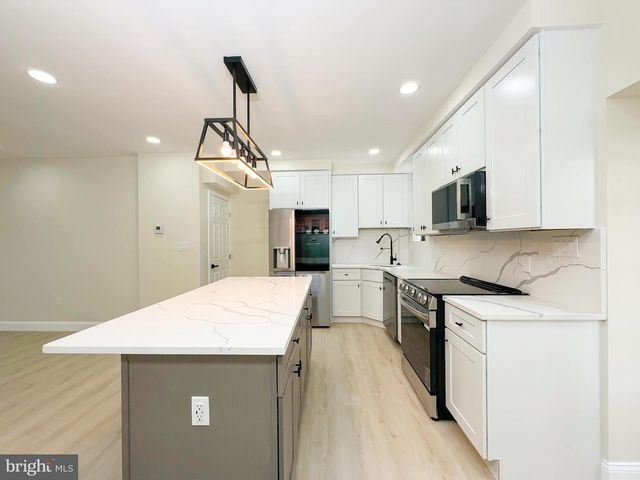 5903 4TH ST NW, Washington, DC 20011