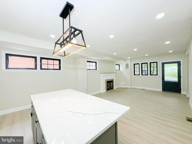 5903 4TH ST NW, Washington, DC 20011