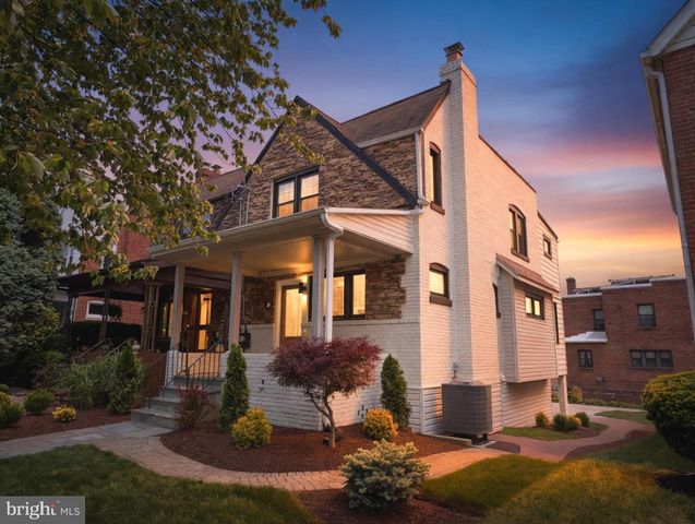 5903 4TH ST NW, Washington, DC 20011