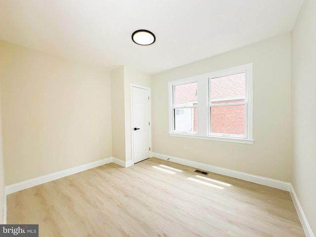5903 4TH ST NW, Washington, DC 20011