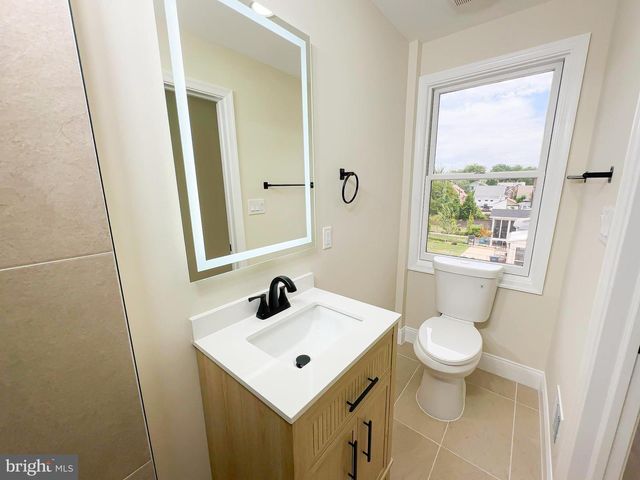 5903 4TH ST NW, Washington, DC 20011