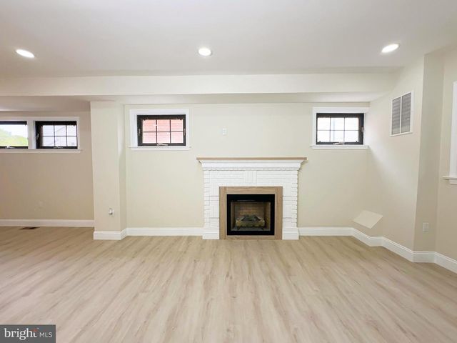5903 4TH ST NW, Washington, DC 20011