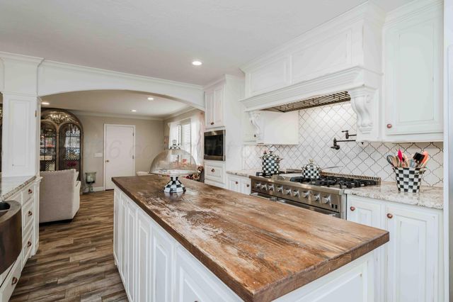 7406 SLEEPY HOLLOW Boulevard, Amarillo, TX 79121