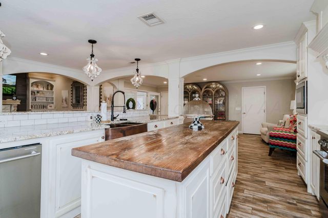 7406 SLEEPY HOLLOW Boulevard, Amarillo, TX 79121