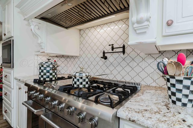 7406 SLEEPY HOLLOW Boulevard, Amarillo, TX 79121