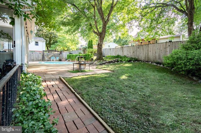 6214 ERMAN ST, Burke, VA 22015