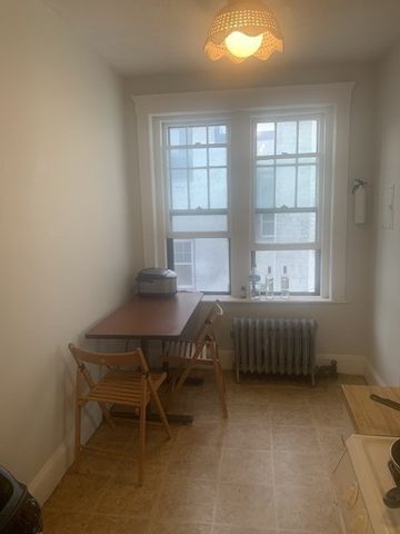 40 Chester Street 12, Boston, MA 02134