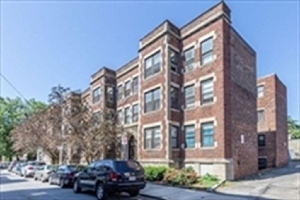 40 Chester Street 12, Boston, MA 02134