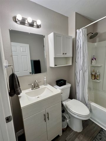 5432 Thomas Lane, River Oaks, TX 76114