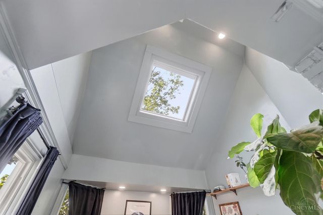 6200 Cortelyou Avenue, Cincinnati, OH 45213