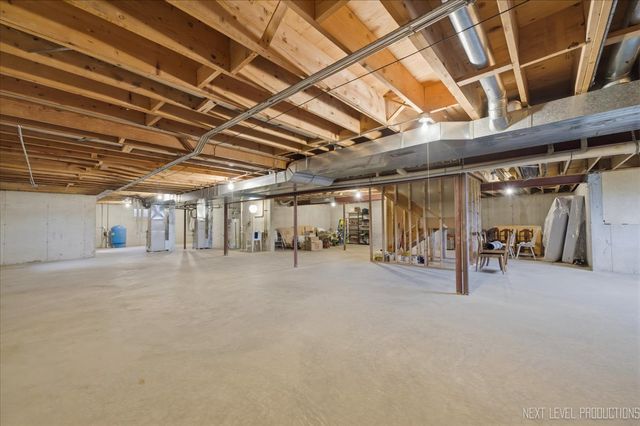 10N800 Highland Trail, Hampshire, IL 60140