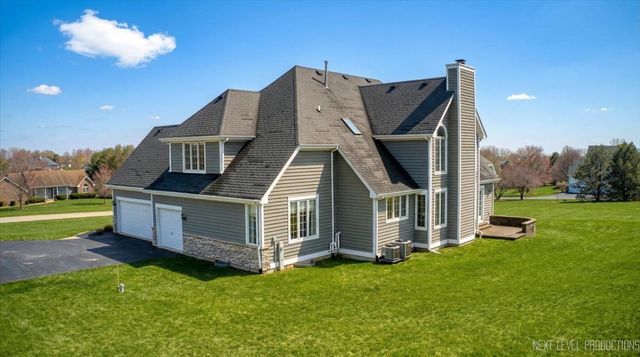 10N800 Highland Trail, Hampshire, IL 60140