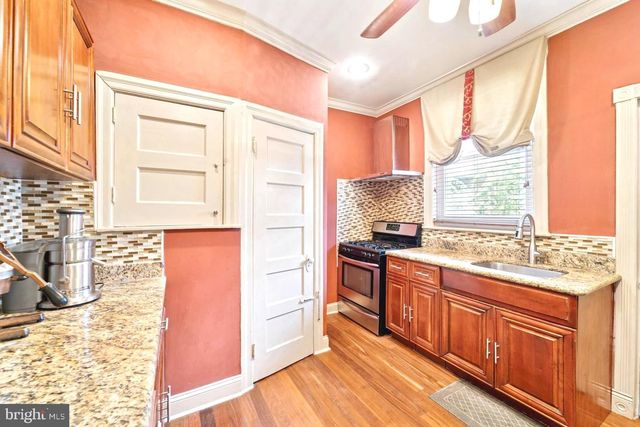 5822 CEDARHURST ST, Philadelphia, PA 19143