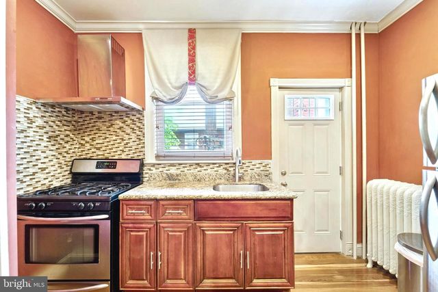 5822 CEDARHURST ST, Philadelphia, PA 19143