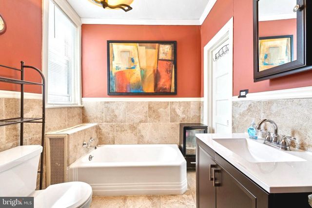 5822 CEDARHURST ST, Philadelphia, PA 19143