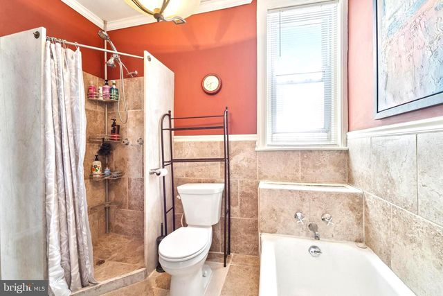 5822 CEDARHURST ST, Philadelphia, PA 19143