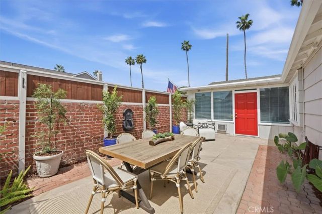 5928 E The Toledo, Long Beach, CA 90803
