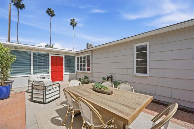 5928 E The Toledo, Long Beach, CA 90803