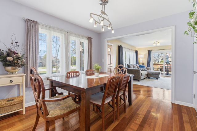 10033 Montrose Avenue, Schiller Park, IL 60176