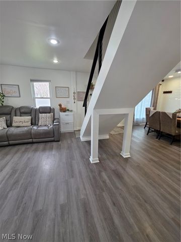 1334 E 346th Street, Eastlake, OH 44095