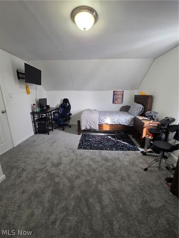 1334 E 346th Street, Eastlake, OH 44095