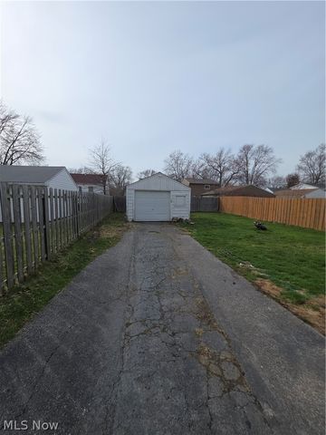 1334 E 346th Street, Eastlake, OH 44095