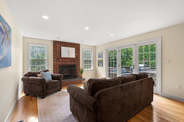 20 Virginia Lane, Newburyport, MA 01950