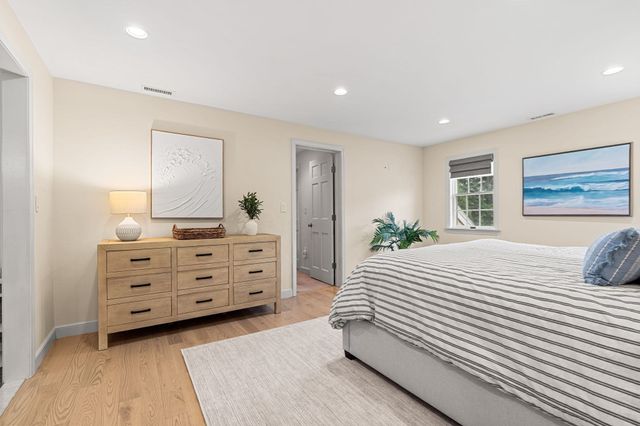 20 Virginia Lane, Newburyport, MA 01950