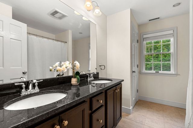 20 Virginia Lane, Newburyport, MA 01950