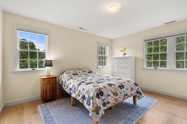 20 Virginia Lane, Newburyport, MA 01950