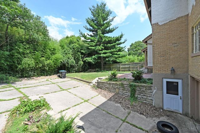 4638 Glenway Avenue, Cincinnati, OH 45238
