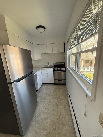 18 S Henry Street 10-3, Pearl River, NY 10965