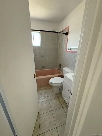 18 S Henry Street 10-3, Pearl River, NY 10965