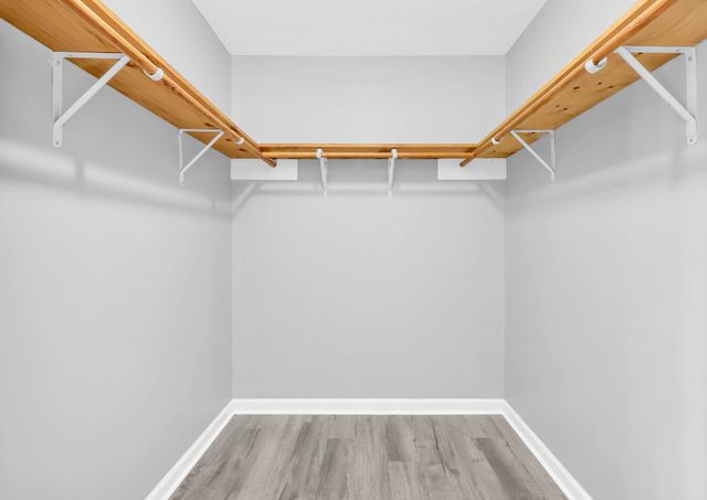 570 Barney Ln, Clarksville, TN 37042