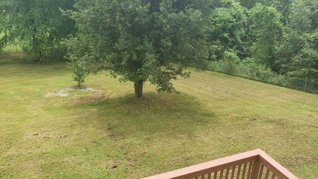 570 Barney Ln, Clarksville, TN 37042